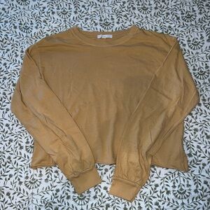 Cropped Long Sleeve Top